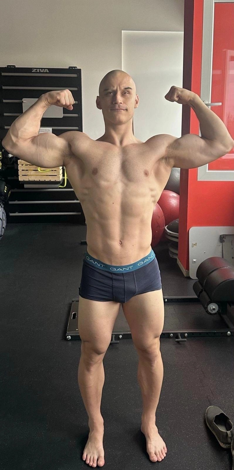 Dominik before photo